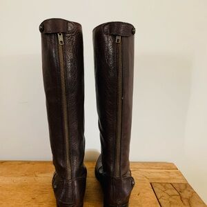 Frye Melissa Brown Heeled Boots back zipper.